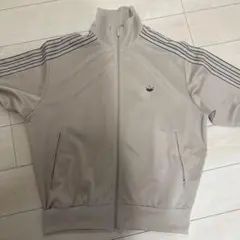 adidas アウトライントレフォイル ファイヤーバード トラックトップ