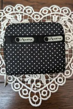 LeSportsacレスポートサック 二つ折り財布 黒ドット柄 ラウンド