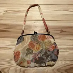 Item thumbnail for item 4c7dc7ed-ffb7-4877-a53d-25e68189e3f8