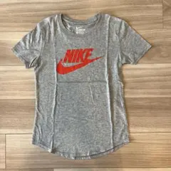 Nike グレー 半袖 Tシャツ