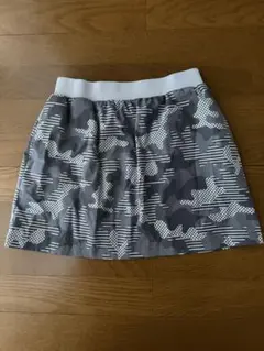 極美品　テーラーメイド　グレーカモフラージュ迷彩柄 アディダス　ゴルフスカート