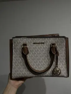 MICHAEL KORS シグネチャー ドーム型 ハンドバッグ - メルカリ