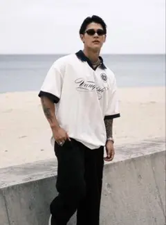 VANQUISH FITNESS OVERSIZED FOOTBALL Tのサムネイル