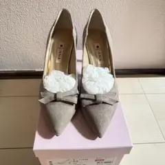 限定お値下げ中！【美品】ダイアナ　リボンパンプス　ベージュ