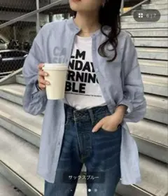 長袖シャツ 水色のサムネイル
