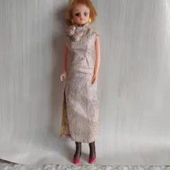 リカちゃん？バービー？人形