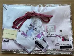 BURBERRY お色違い　女の子