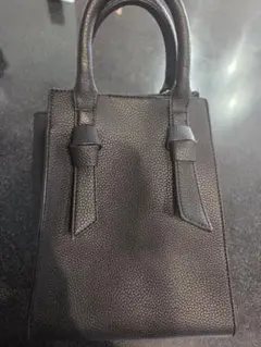 オペーク ハンドバッグ