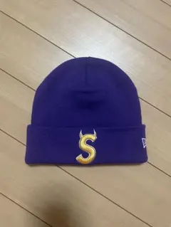 Supreme New Era ニット帽 ビーニーのサムネイル