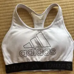 adidas スポーツブラ ホワイト M ヨガウェア　ピラティス　スポーツウェア