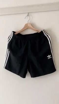 【adidas】ショートパンツ・ブラック