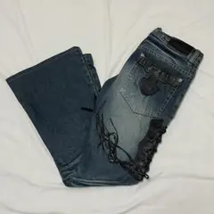 Taottao 【Dara着用】ハート刺繍 グレー ブーツカットデニム - メルカリ