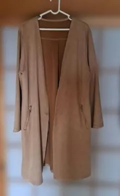 ベージュ スエード風コーデガン