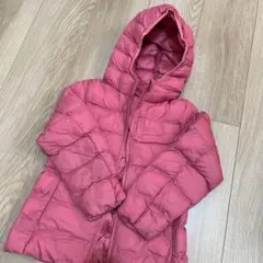 ユニクロ　パフテックウォッシャブルパーカ　サイズ110 フード付き