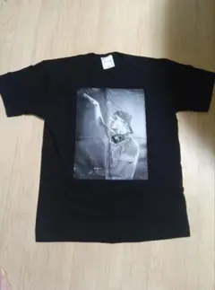 2026年最新】アヴィーチーTシャツの人気アイテム - メルカリ