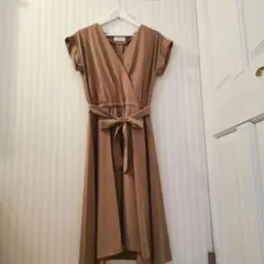OPAQUE.CLIP ベージュ ラップワンピースのサムネイル