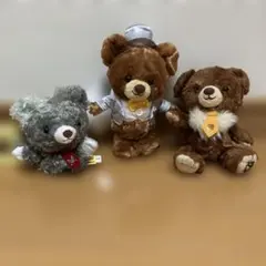 ディズニーストア⭐︎ユニベアシティ ⭐︎キーチェーンなど3点