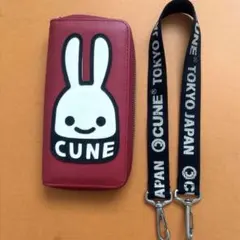 CUNE ウォレット　ストラップ付きのサムネイル
