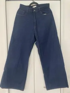 Item thumbnail for item 93269937-dffc-496d-8149-736d027cc934