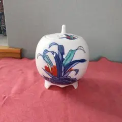 D-壁 【極美品・名品】九谷焼 龍山作 金彩 孔雀牡丹図 大花瓶 飾壺 縁起物 D-壁 【極美品・名品】九谷焼 龍山作 金彩 孔雀牡丹図 大花瓶 飾壺