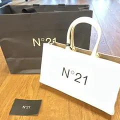 最終値下げ‼︎ ⭐︎未使用タグ付き N21ヌメロ ヴェントゥーノ ハンドバッグ