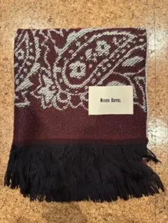 Nisus Hotel ペイズリー柄マフラー