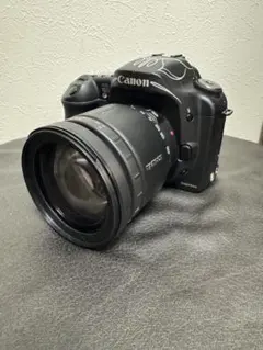 動作確認済み　元箱付き　EOS 10D デジタル一眼レフ　ピンスト入りレンズ！