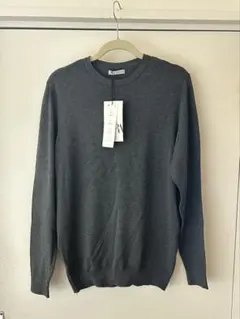 新品未使用 ZARA 薄めのクルーネックセーター ダークグレー 黒 Sのサムネイル
