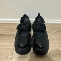 Item thumbnail for item bc2a641d-1d1d-4887-aca5-6be37b27f054