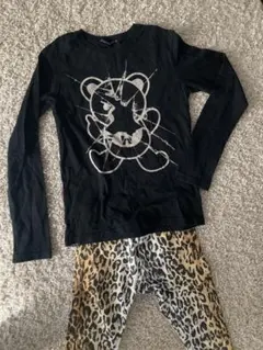 ロンTとパンツのセット