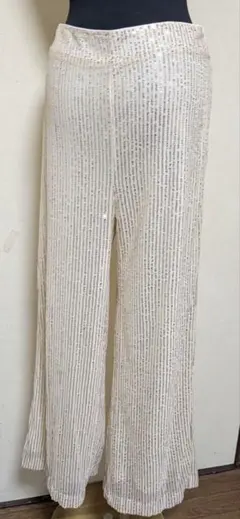 スパンコール パンツ