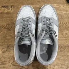 NIKE スニーカー ダンク　グレー ホワイト