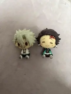 鬼滅の刃フィギュア＆ミニタオル＆缶