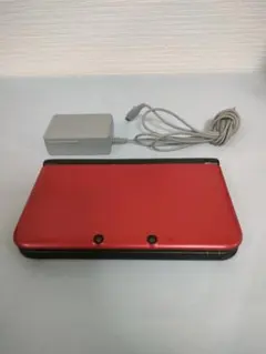 【完動品】ニンテンドー3DS LL レッド/ブラック 本体　＋おまけソフト