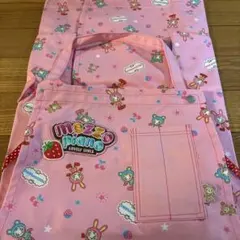 新品未使用　mezzopianoジュニアエプロン　ピンク