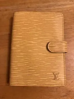 Louis Vuitton イエロー 手帳