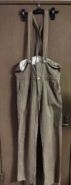 Item thumbnail for item 56611f69-c9cf-4d17-8a6d-4af11f02b38a