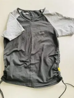 reebok リーボック ドローストリング Tシャツ グレー/ブラック Vネック