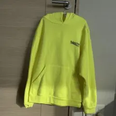 Balenciaga ネオンイエロー　フーディー　10Y 134-140cm
