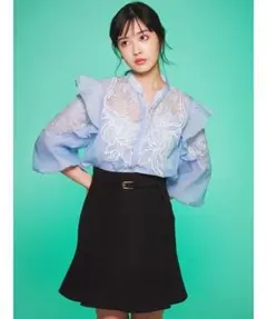 ✨LILY BROWN リリーブラウン ボリュームスリーブボウタイブラウス 