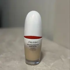 SHISEIDO エッセンス スキングロウ ファンデーション 310