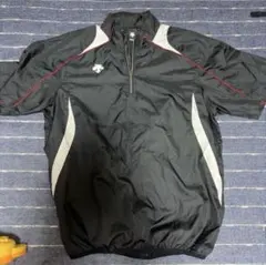 DESCENTE 半袖ジャンパーSサイズ ブラックのサムネイル