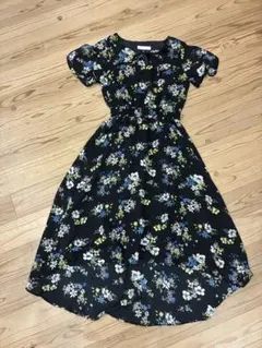 CECILMcBEE花柄フリル袖ミディ丈ワンピース
