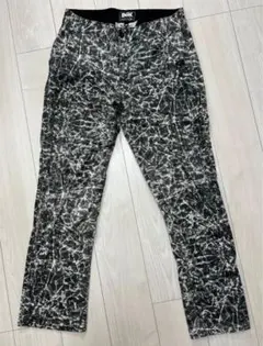 Item thumbnail for item 9a0b2415-68d7-4723-bf23-025a9a1ccc96