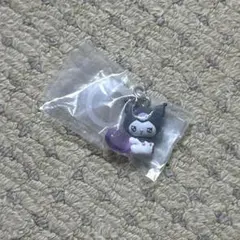 サンリオキャラクターズ　めじるしアクセサリー　エモきゅん　クロミ