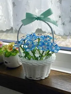 ☆10％off実施中可愛い(*´︶`*)ネモフィラ バスケット アメリカンフラワのサムネイル