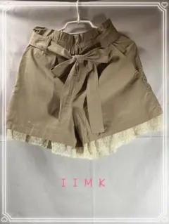i i MKレース付きショートパンツ