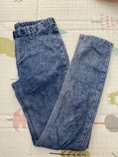 Item thumbnail for item 4b92a1a0-0dc8-47db-8ac9-d0b406ddb99c