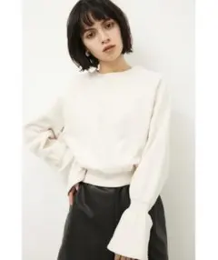 LAGUA GEM トレーナー　ミニ丈　ロンT パフスリーブ