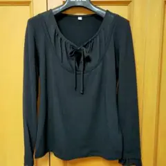 ユニクロ　カットソー